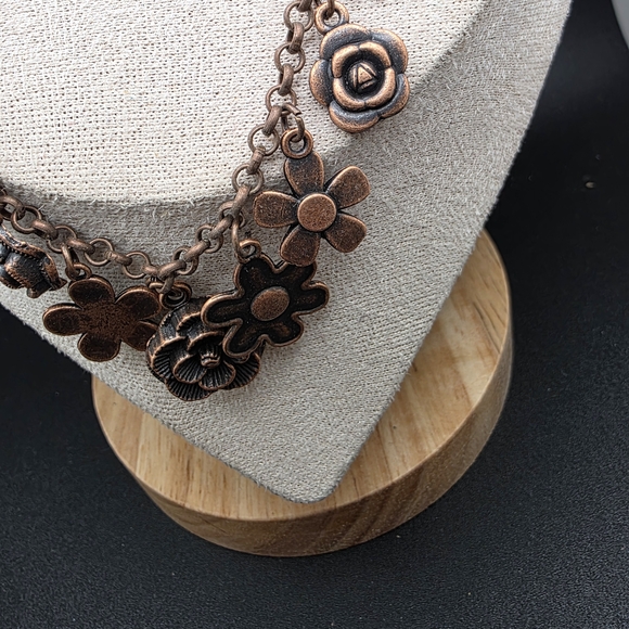 Paparazzi Bronze Floral Necklace (1848) - Picture 2 of 2